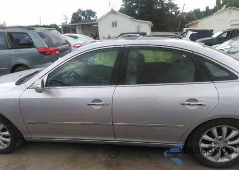 2008 Hyundai Azera Limited из США, поврежденный, VIN KMHFC46F98A309536